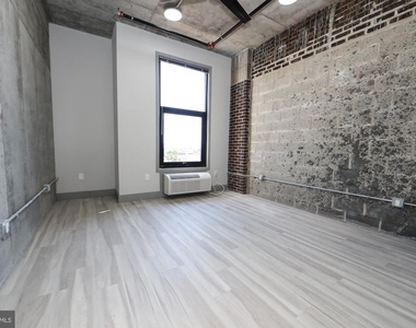 1810 E Venango Street - Photo Thumbnail 11