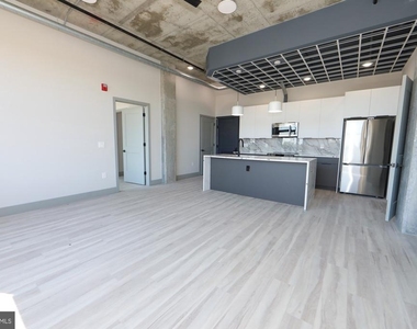 1810 E Venango Street - Photo Thumbnail 7