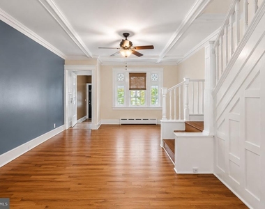 123 S 63rd Street - Photo Thumbnail 5