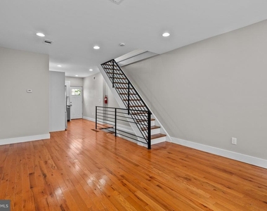 2142 N Percy Street - Photo Thumbnail 2