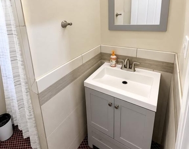 5148 Sansom Street - Photo Thumbnail 16