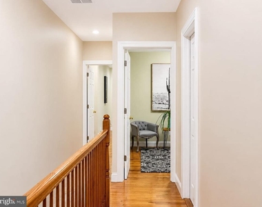 5148 Sansom Street - Photo Thumbnail 4