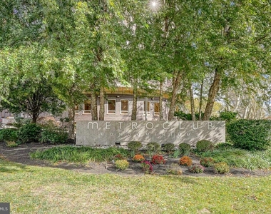 201 N 8th Street - Photo Thumbnail 26
