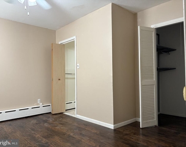 2842 S Iseminger Street - Photo Thumbnail 6