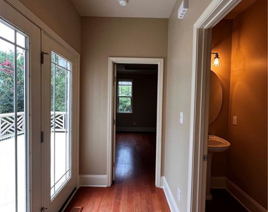 10 Cottswold Lane - Photo Thumbnail 9