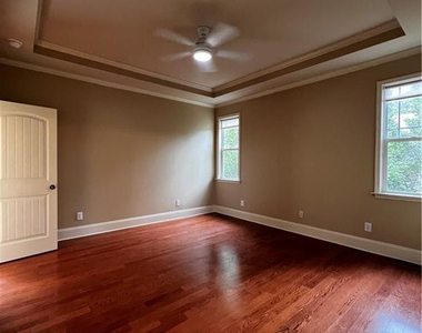 10 Cottswold Lane - Photo Thumbnail 15