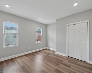 447 Durfor Street - Photo Thumbnail 21