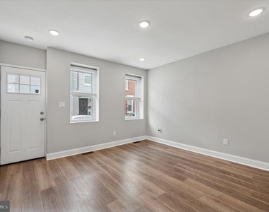 447 Durfor Street - Photo Thumbnail 6