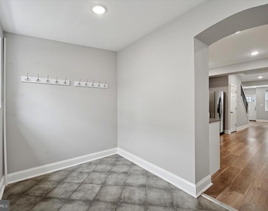447 Durfor Street - Photo Thumbnail 8