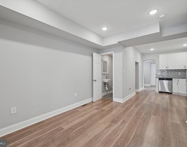 447 Durfor Street - Photo Thumbnail 1