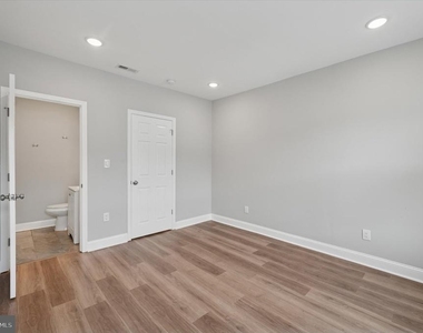 447 Durfor Street - Photo Thumbnail 22