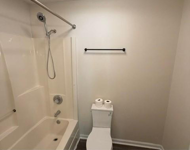 6705 Winchester Street - Photo Thumbnail 5
