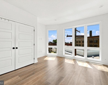 1729 Francis Street - Photo Thumbnail 13