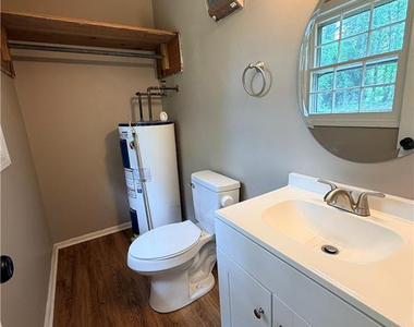 7313 Ryan Street - Photo Thumbnail 9