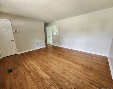 346 Tucson Drive - Photo Thumbnail 6