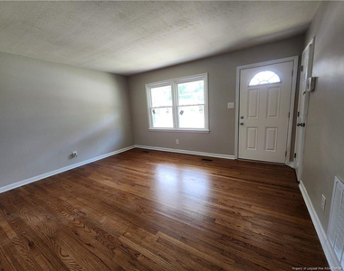 346 Tucson Drive - Photo Thumbnail 5