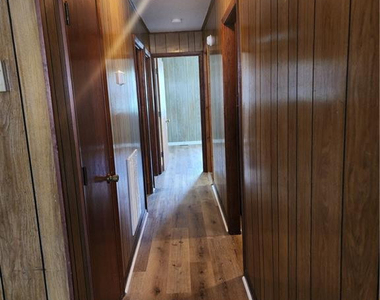 118 Lockwood Drive - Photo Thumbnail 17