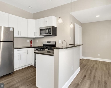 3127 Cedar Street - Photo Thumbnail 3
