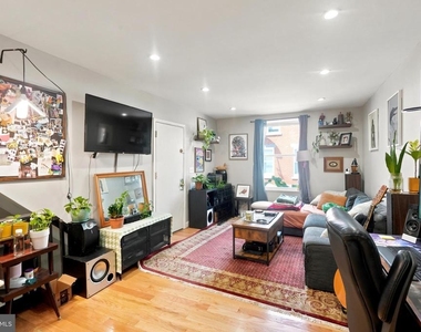 402 Durfor Street - Photo Thumbnail 5