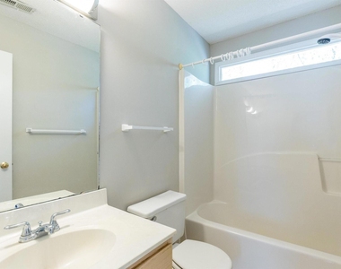 112 Kronos Lane - Photo Thumbnail 24