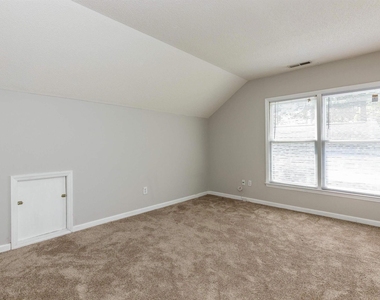 112 Kronos Lane - Photo Thumbnail 22