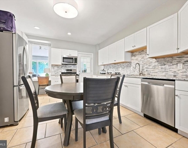 110 Dawson Street - Photo Thumbnail 4