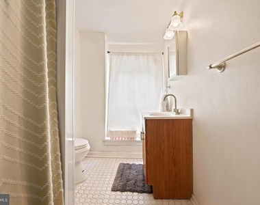 110 Dawson Street - Photo Thumbnail 12