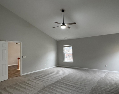 201 Northlands Drive - Photo Thumbnail 38