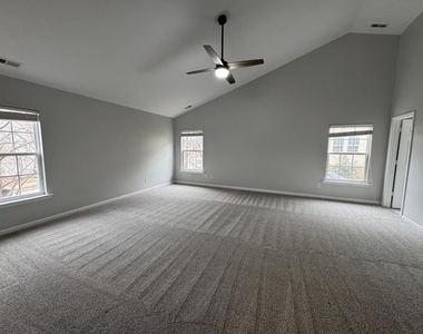 201 Northlands Drive - Photo Thumbnail 27