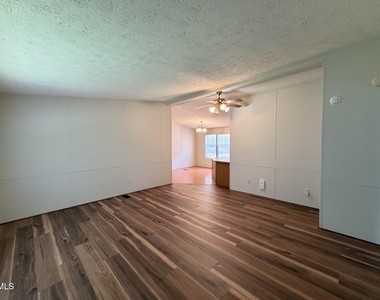 8000 Peach Blossom Lane - Photo Thumbnail 2
