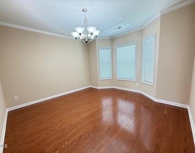 705 Keystone Park Drive - Photo Thumbnail 3