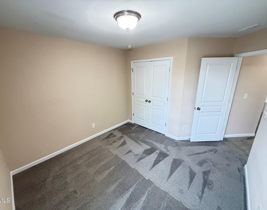 705 Keystone Park Drive - Photo Thumbnail 20