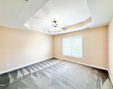 705 Keystone Park Drive - Photo Thumbnail 14