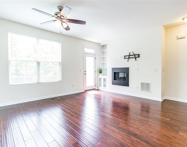 3917 Brokenshire Street - Photo Thumbnail 2
