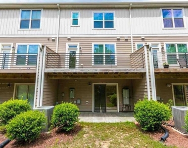 3917 Brokenshire Street - Photo Thumbnail 7