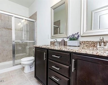 3917 Brokenshire Street - Photo Thumbnail 5