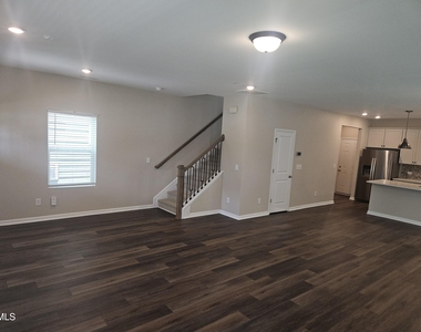 4219 Mahal Avenue - Photo Thumbnail 7
