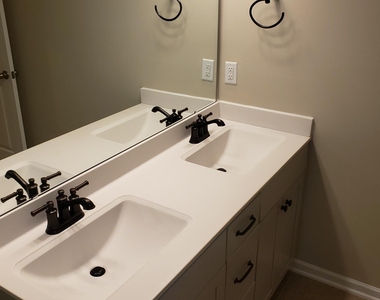4219 Mahal Avenue - Photo Thumbnail 21