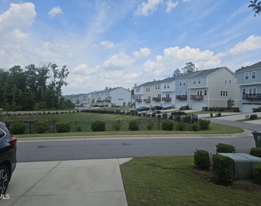 4219 Mahal Avenue - Photo Thumbnail 3