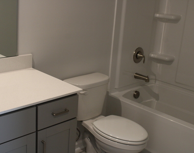 1369 Bessie Court - Photo Thumbnail 9