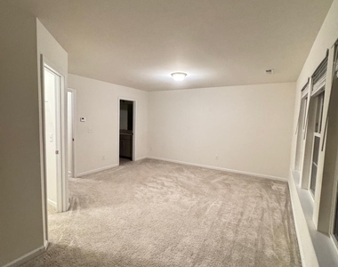 1070 Coldstream Drive - Photo Thumbnail 1