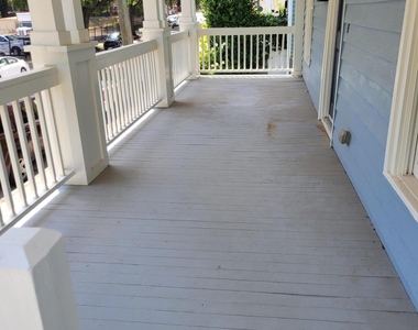 219 E South Street - Photo Thumbnail 1