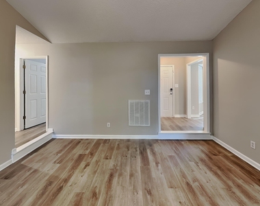 417 Westonridge Run - Photo Thumbnail 1