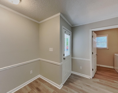 417 Westonridge Run - Photo Thumbnail 3