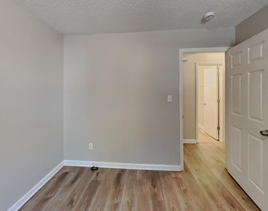 417 Westonridge Run - Photo Thumbnail 10