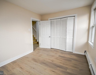 3817 Dennison Avenue - Photo Thumbnail 16