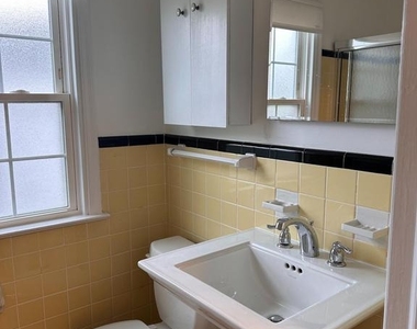 8 Arthur Road - Photo Thumbnail 19