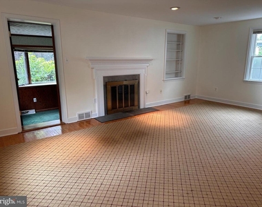 8 Arthur Road - Photo Thumbnail 3