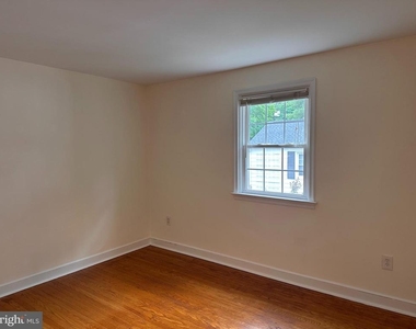 8 Arthur Road - Photo Thumbnail 17