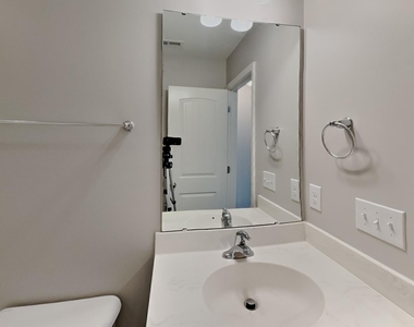 104 Yadkin Street - Photo Thumbnail 12